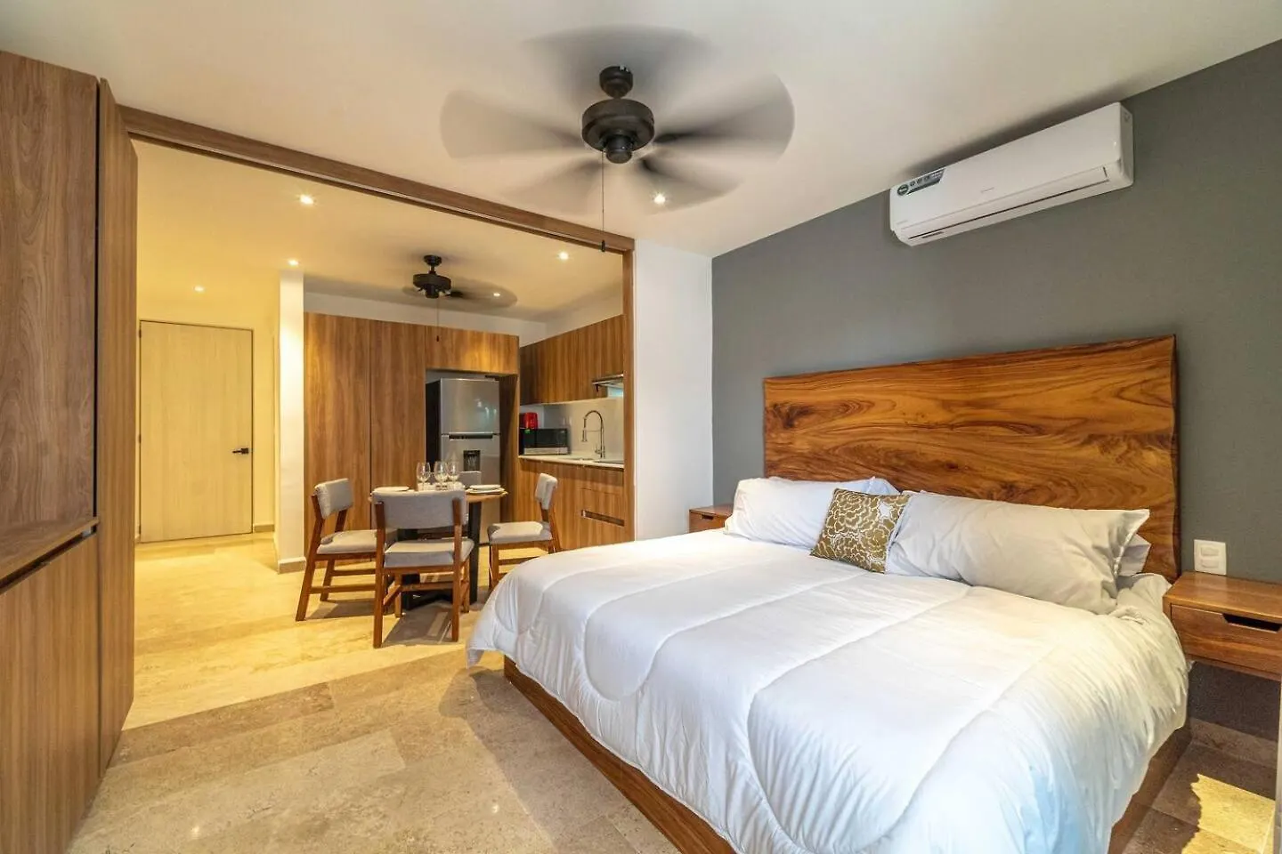 Holiday home King Suite With Private Balcony, Gym And Rooftop Pool Tulum
